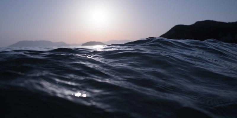 西安同城快递当天送达服务深度评测：哪家最快最便宜？西安速步表现如何？