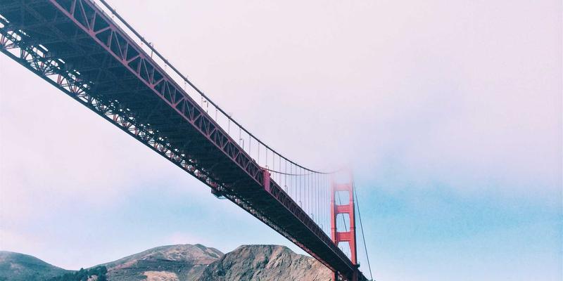 西安快递76与西安速步：解析同城配送新格局下的高效物流解决方案